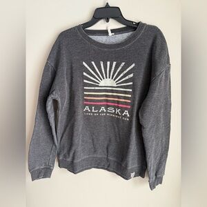 TechStyles Charcoal Grey‎ Alaska Graphic Women's Sweatshirt Size Large